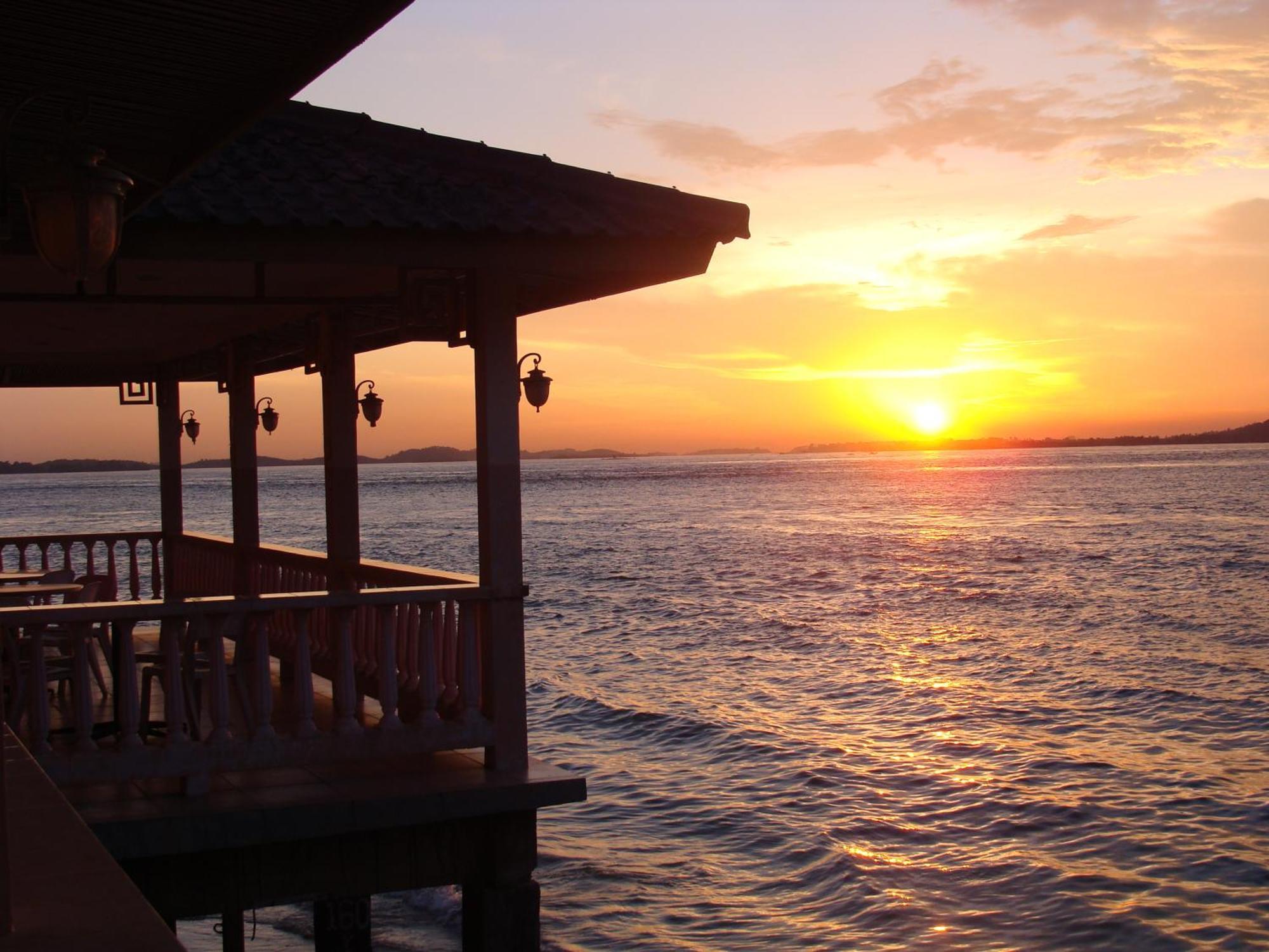 Ktm Resort Batam Sekupang Extérieur photo